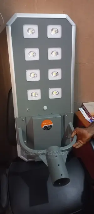 Original Solar Light 8 Eyes