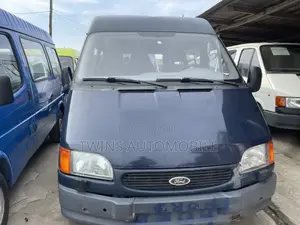 Ford Transit 2004 Beige