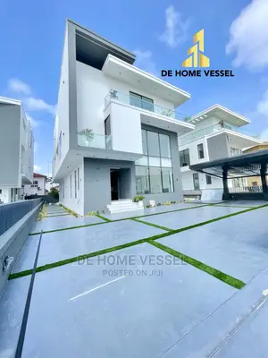 5bdrm Duplex in Osapa london for sale