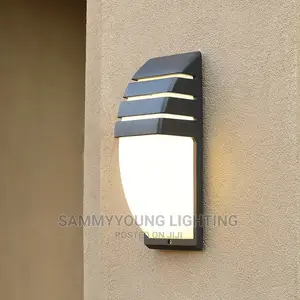 Quality Outdoor Waterproof Fence Wall Bracket Light