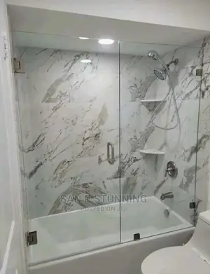 Expert Shower Cubicle Design for Bathtub