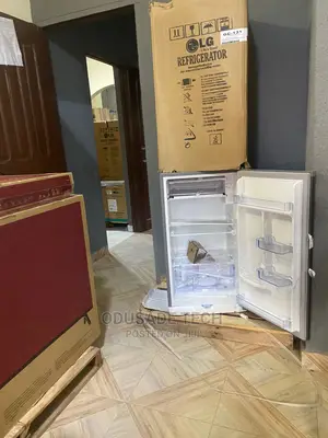LG Refrigrator Gc-131-Silver Available