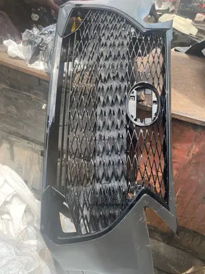 Bumper Is250