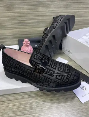 Classic Givenchy Quality Shoe