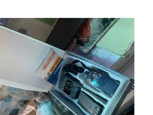 Hand Held 2-Way Radio Walkie Talkie Baofeng Bf-8885