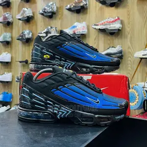 Original NIKE Air Max 95 Racer Blue Available in Store