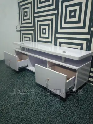 Pay on Delivery - Tail Flex Tv Stand