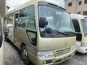 Toyota Coaster 2013 Green