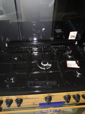 Maxi Gas Cooker. 5 Burner Gas. Wooden Design