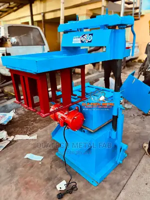 Olatech Superb Concrete Block Moulding Machine