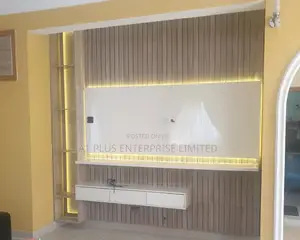 Fitted Tv Wall Cladding W2.7m × H2.7m With 1-Side Decor Box