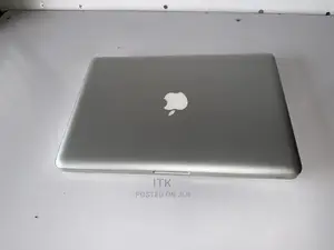 Laptop Apple MacBook Pro 4GB Intel Core 2 Duo HDD 500GB
