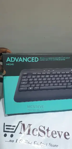 Logitech Advanced Mk540 Wireless Combo Keyboard and Mouse