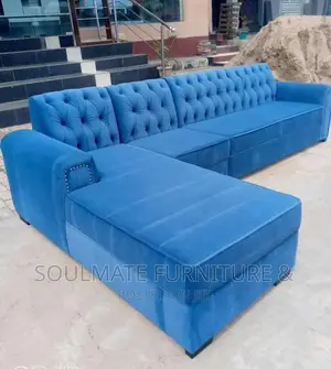L Shape Chair Available for Pick Serious Buyer Only 3 Yrs Wy