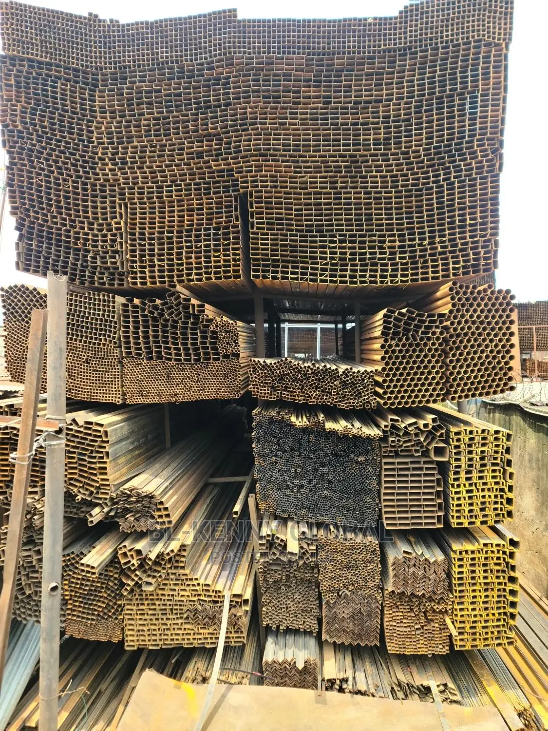 3x11⁄2 X1.5mm Rectangular Pipe (80x40)
