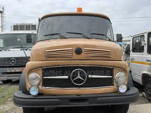 Mercedes-Benz 911 Tipper 2006 Yellow