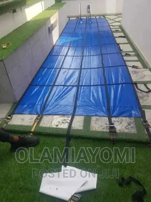 Swimming Pool Cover to Prevent Rain and Dust