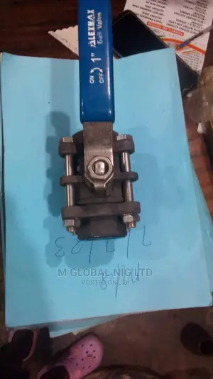 Four Bolt Ball Valve Mild Steel