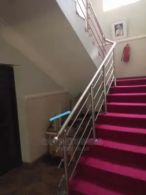 Excellent Rail Design With Beautiful Design
