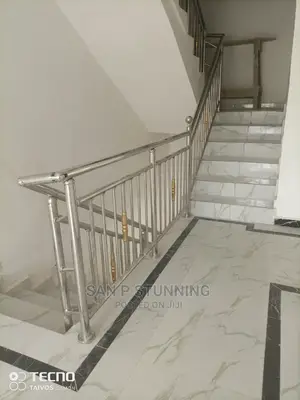Quality Lining Rail Design