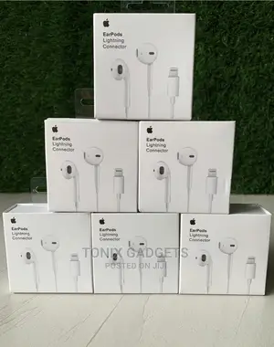 Earpods With Lightning Connector