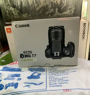 Eos Rebel T7 With 18-55mm