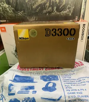 Nikon D3300 With 18-55