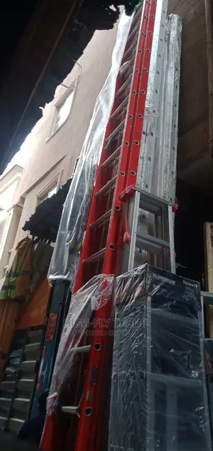 Made in Turkey 20x2 (40ft) Fiberglass Ladder