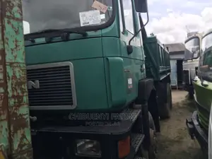 MAN Diesel 26.372 - Tipper