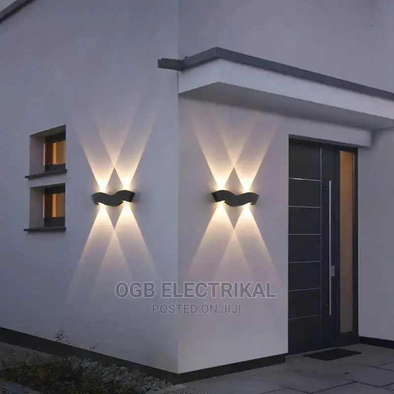 Outdoor Waterproof Wall Light