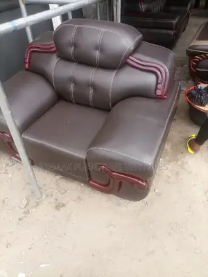 Executive Leather Sofa 7 Seaters.