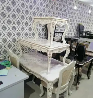 Complete Royal Dining Set With Center Table and 2 Stools.