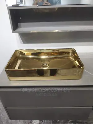 Shining Gold Ceramic Wash Hand Basin