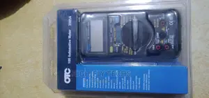 100 Series Auto-Ranging Automotive Multimeter