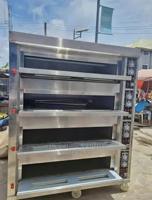 16 Trays Gas Oven