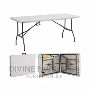 5ft Foldable Metal Leg Banquet Table .