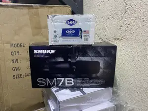 Shure SM7B Broadcaster Package With Cloudlifter CL-1 Kit