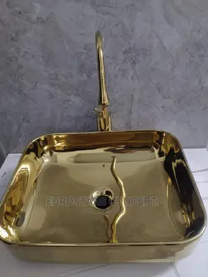 Gold Ceramic Executive Wash Hand Basin