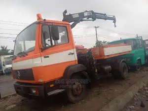 Mercedes Self-Loader 3. 5tonnes