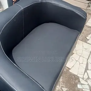 Black Bucket Chair
