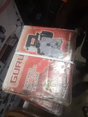 Guru Bag Closer Machine