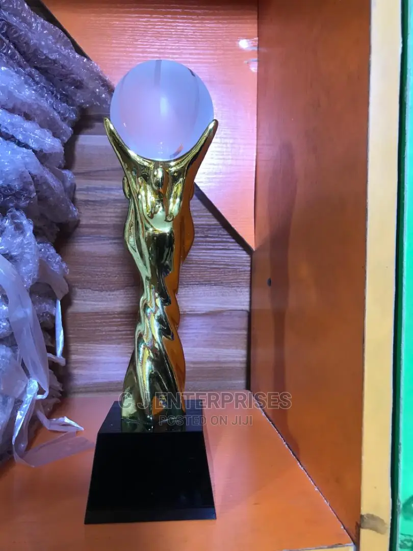 Trophy Award Plaque E12
