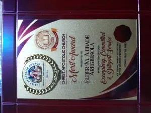 Wooden Award Plaque Z56