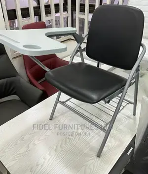 Standard Quality Reading Chair