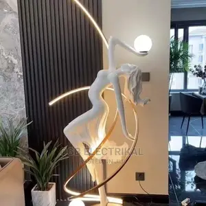 Sculpture Floor Lamp