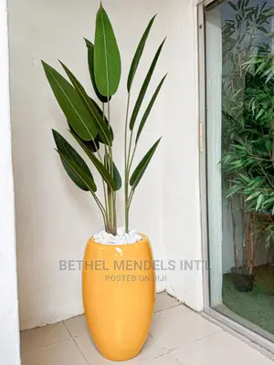 Artificial Skybird Plant Potted With Classic Fiberglass Pots