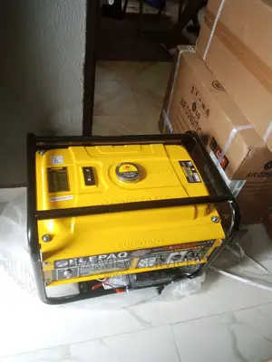 Portable Elepaq Constant Sv6800e2 Automatic Generator