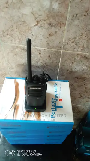 Walkie Talkie Baofeng Bf-T99 Plus