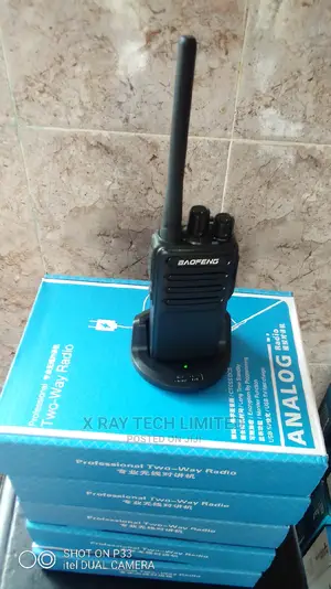 Walkie Talkie Baofeng BF-C5