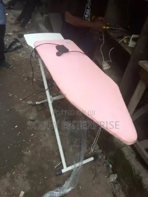 Industrial Table With Vaccum For Laundry